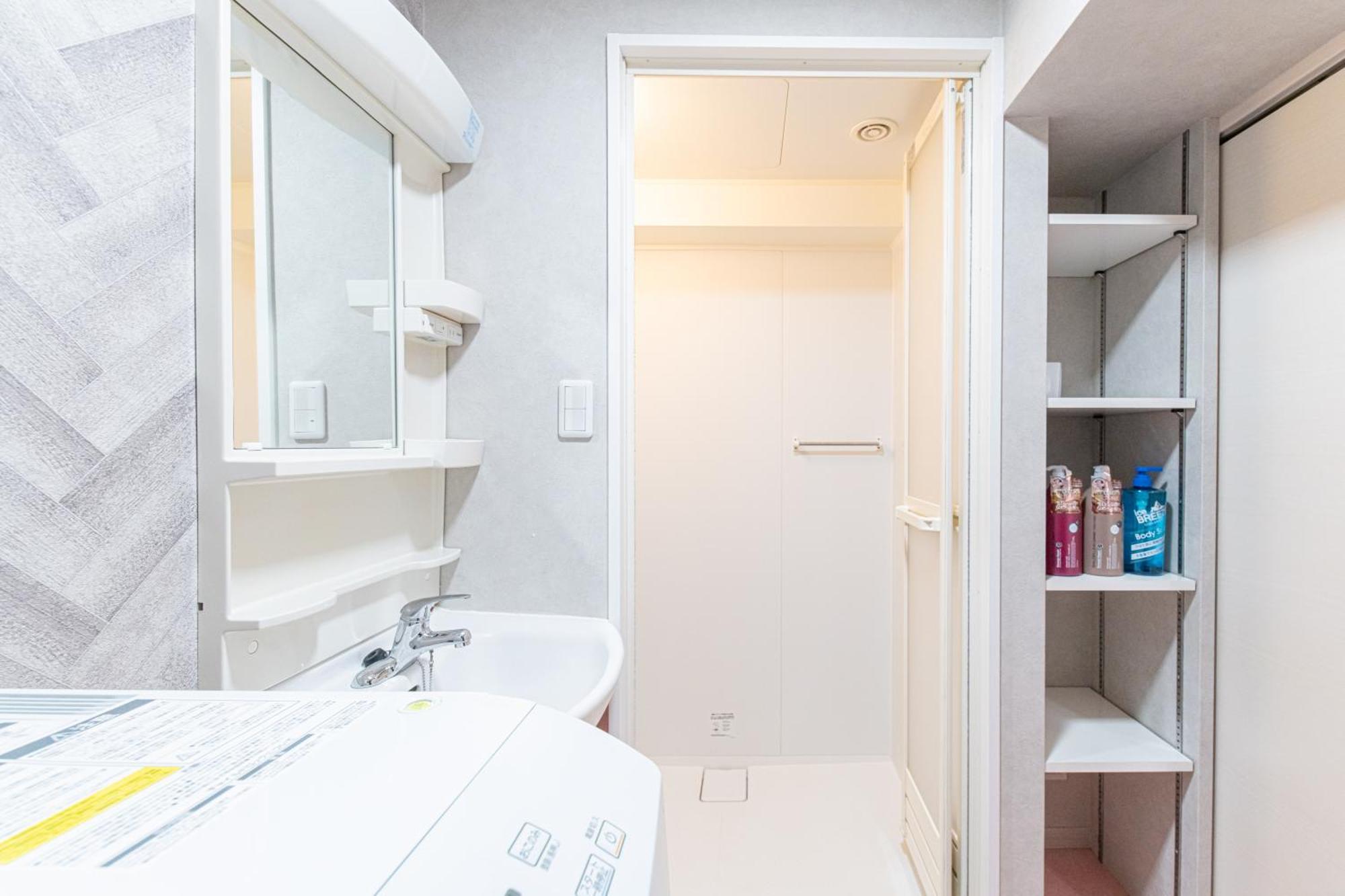 Apartamento G72新宿最中心 两室一厅 新宿三丁目车站4分 2 Shinjuku Center 4 Mins To St Max 7p 直达新宿 涉谷 表参道 池袋 上野 代代木 银座 原宿 品川